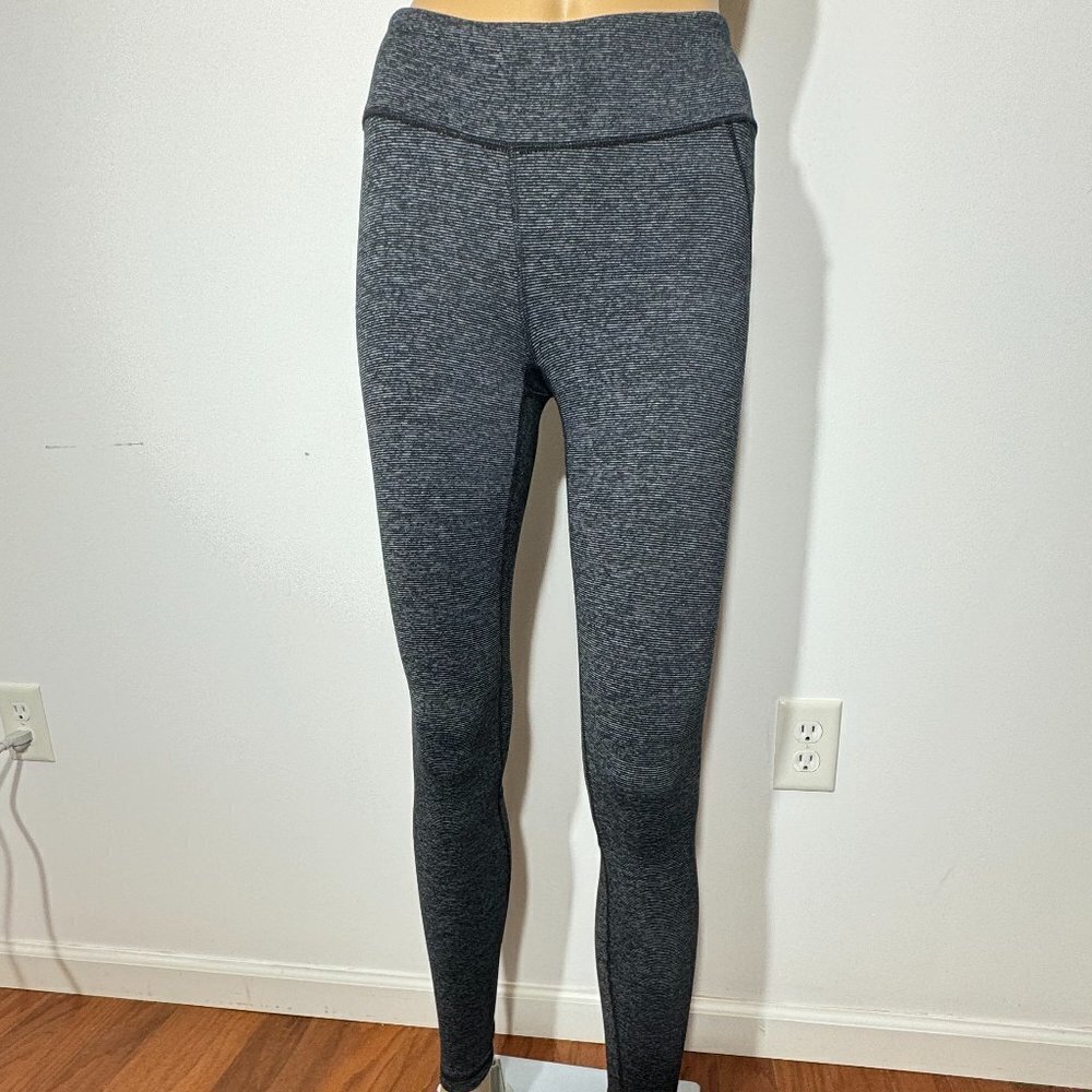Under Armour Heatgear Fitted Leggings – Size Xtra Small